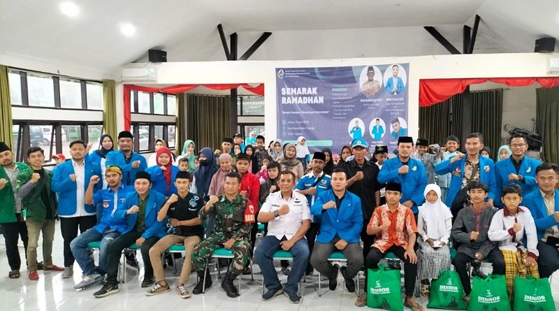 RAMADANAN | KNPI Bagi-bagi Takjil dan Buka Puasa Bersama Ormas OKP se Kecamatan Ciparay