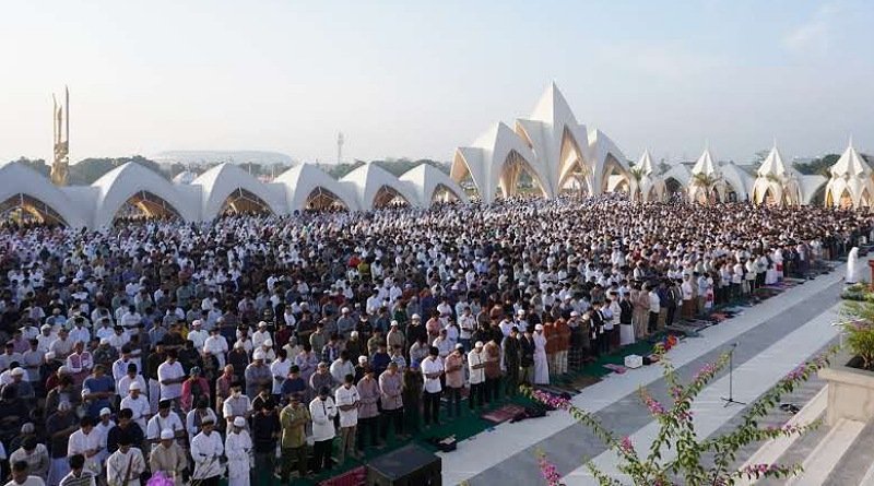 Salat Ied Perdana di Masjid Raya Al Jabbar, Ridwan Kamil, Zakat dan Infaq Tahun ini Mencapai Rp. 2,2 Triliun