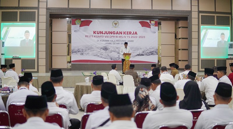 Apresiasi Pelunasan Biaya Haji Jemaah Jambi, Ace Hasan, "Jangan sampai ada kuota yang tersisa"