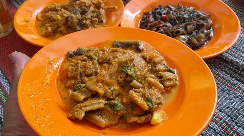 Jembatan TBT Jadi Berkah Bagi Pedagang Kuliner, Pelanggan Makin Banyak