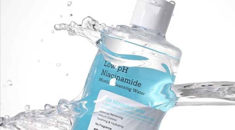Cosrx Hadirkan Sains dalam Produk Kosmetik dan Dermatologi dengan Melansir "Low PH Niacinamide Micellar Cleansing Water"