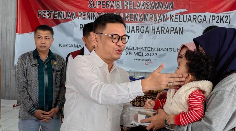 Ace Hasan Dorong Pemberdayaan Ekonomi Bagi Penerima Bantuan PKH