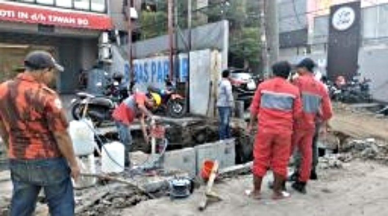 Musim Hujan, Pemkot Surabaya Garap Drainase di 60 Titik Rawan Banjir