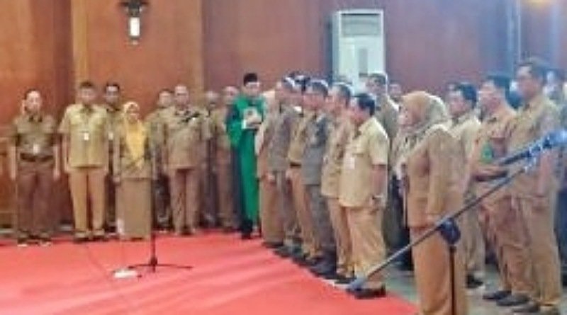 Wali Kota Eri Kembali Gelar Mutasi Pejabat Pemkot Surabaya, Fikser Rangkap Jabatan Kasatpol PP