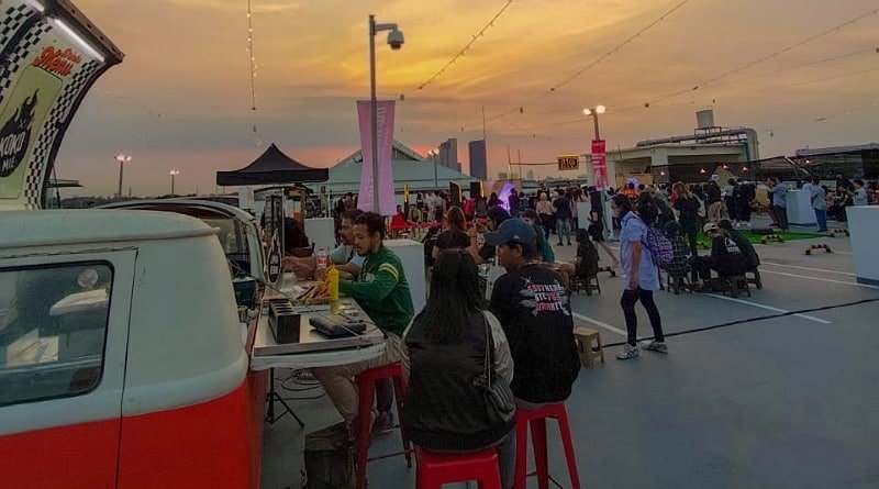 Komunitas "Ini Indonesia!" Gelar Festival Kopi Jalanan di Rooftop TIJ Surabaya