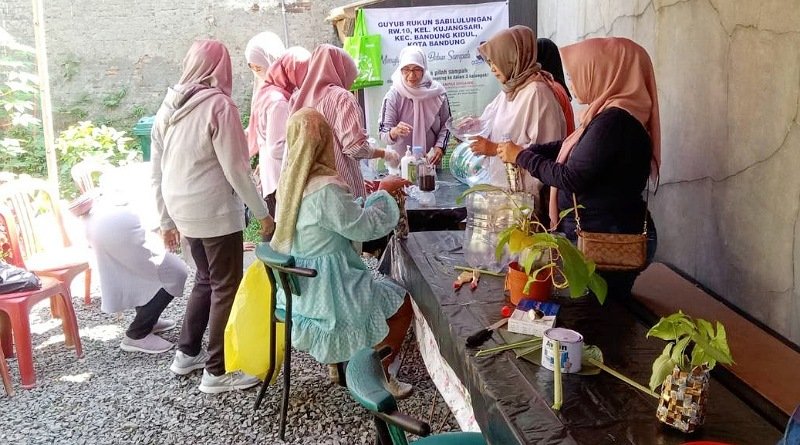 Punya "Bumi Satimi",  Warga RW 10 Kujangsari Tak Terpengaruh Soal Sampah di Kota Bandung