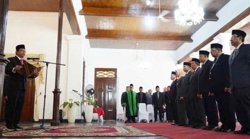 Bupati Sidoarjo Lantik 7 Pejabat Eselon II dan III