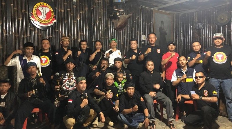 Bacaleg Nasdem Fauzan Menghadiri Milangkala ke-34 Gadjah Putih Ahmad Sadeli