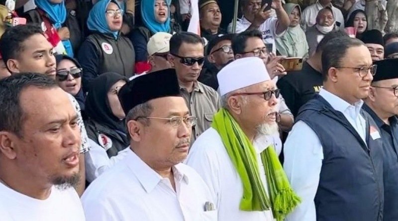 Kakak Gus Baha ini Ajak Pendukung Sungguh-sungguh Menangkan AMIN
