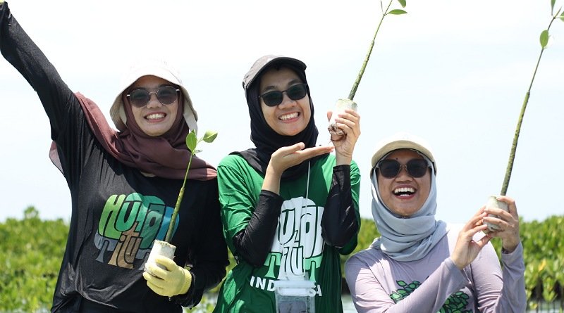 Delegasi Uni Eropa untuk Indonesia Adopsi 1.000 Pohon Mangrove di Pulau Harapan