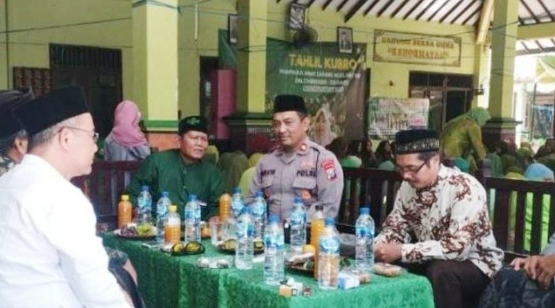 Jumat Curhat di Desa Singkalan Kapolsek Balongbendo Tampung Aspirasi Masyarakat