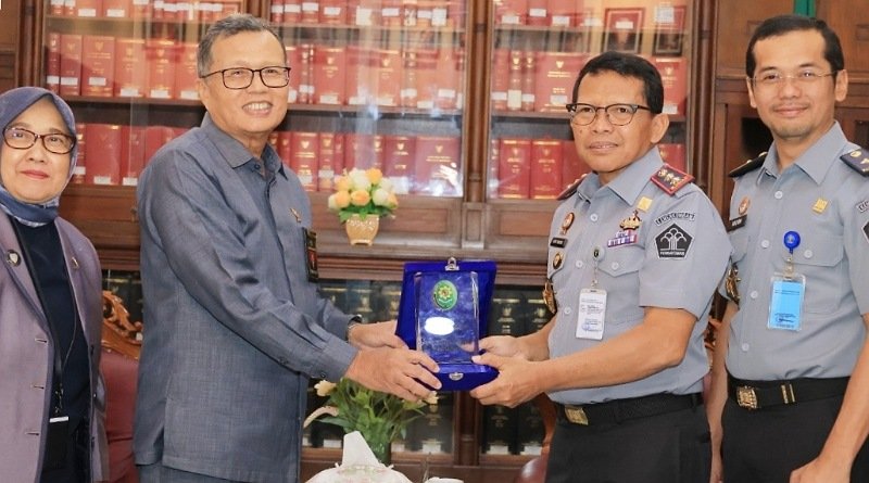 Jalin Silaturahmi, Kakanwil Kemenkumham Jatim Audiensi ke Pengadilan Tinggi Jatim