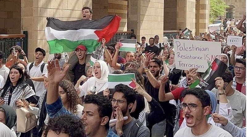 Yahudi Bakar Bendera Israel, Dukungan Masyarakat Dunia atas Aksi Pejuang Palestina Meningkat Tajam