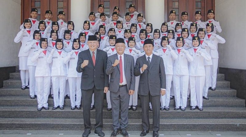 Pj Wali Kota Ajak Pemuda Melek Teknologi dan Peduli Lingkungan