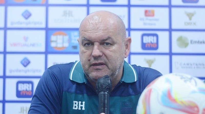 Hadapi Dewa United Nanti Malam, Bojan Berharap Persib Kembali Menang