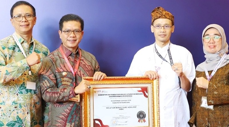 Kabupaten Bandung Raih Penghargaan Zona Integritas Wilayah Bebas Korupsi