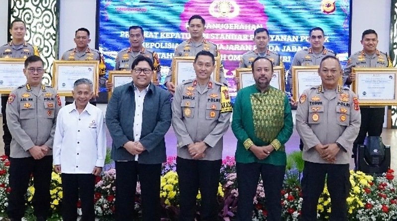 Polresta Bandung Raih Penghargaan Dari Ombudsman Republik Indonesia