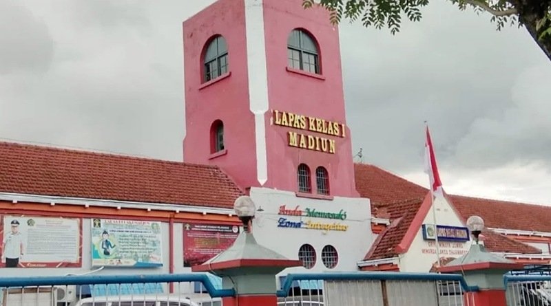 Diduga Ada Pembiaran HP Beredar di Kalangan Napi, AMI akan Geruduk Kanwil Kemenkumham Jatim