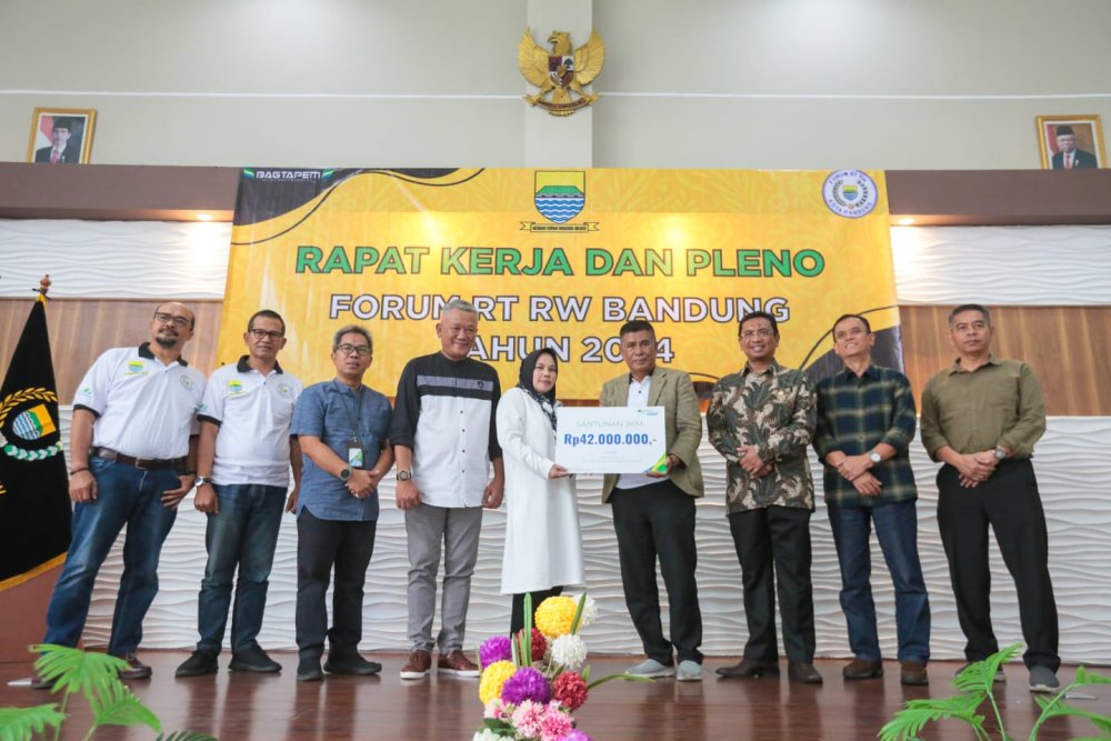 Aplaus, Ketua RT dan RW Berperan Penting Sukseskan Pembangunan di Kota Bandung