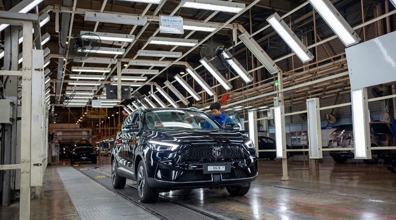 New MG ZS EV dan MG 4 EV Buatan Indonesia Siap Gemparkan Pasar Otomotif
