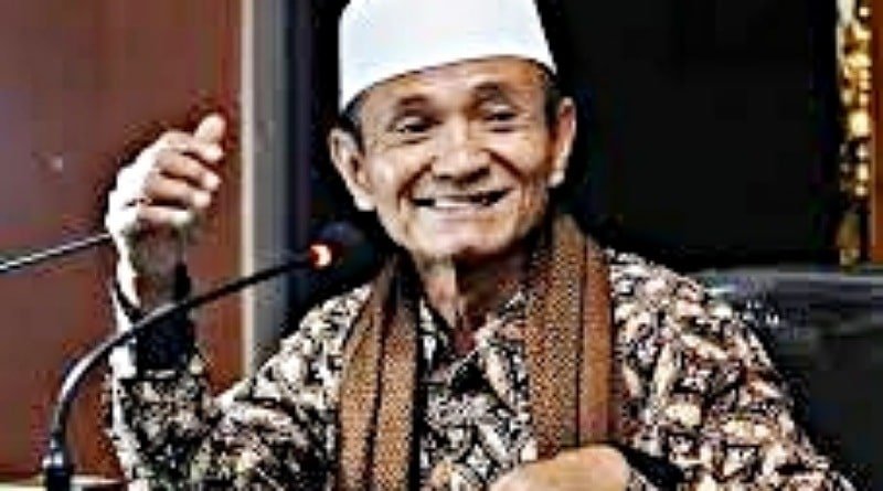 Cerita-cerita tentang Keulamaan Buya Syakur Candang Pinggan