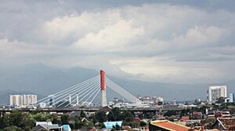 Sempat Diguyur Hujan Ringan, Cuaca Bandung Sepanjang Hari ini akan Berawan