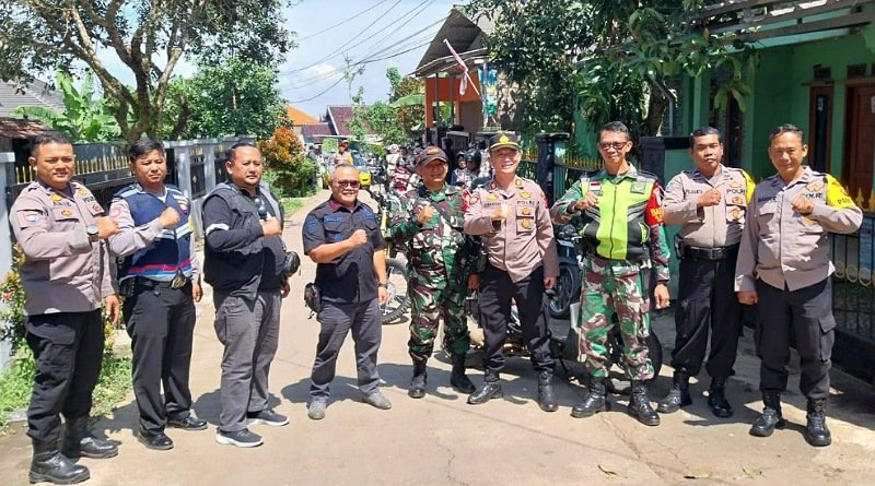 Kapolsek Nagreg Gelar Patroli Gabungan untuk Pengawasan Masa Tenang Pemilu 2024