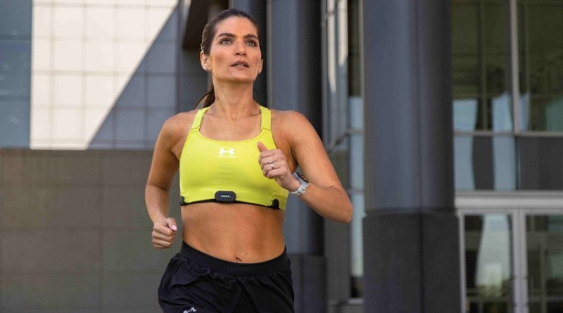 Garmin Luncurkan Forerunner 165 dan Monitor Detak Jantung HRM-Fit untuk Wanita