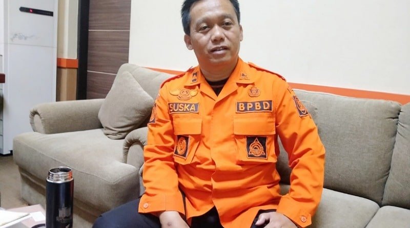 TPT Setinggi 21 Meter Ambruk, Rumah Warga Desa Nengkelan Ciwidey Terkena Dampak