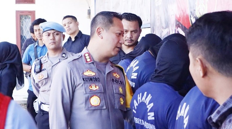 Empat Tersangka Penyuntik Tabung Gas di Baleendah Diamankan Polresta Bandung