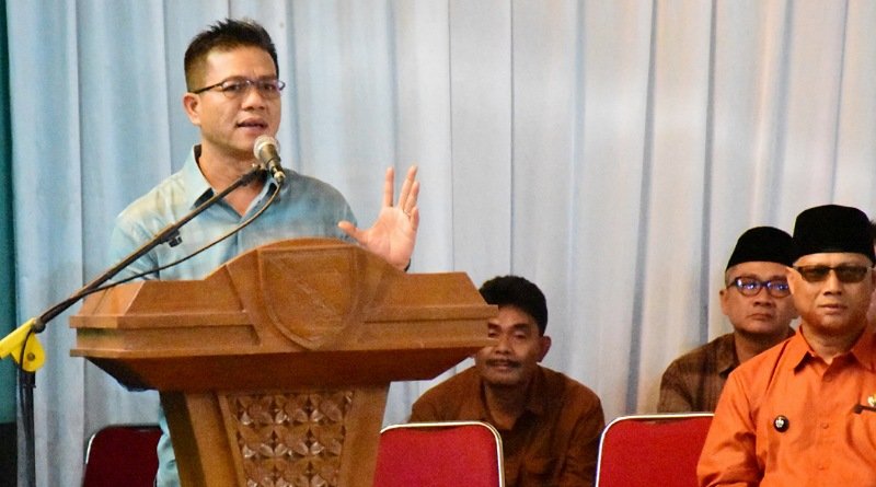 Rembug Bedas di Kertasari, Bupati Bandung Sampaikan Kabar Baik untuk Para Petani