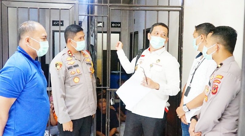 Kunjungan Kerja Anggota Kompolnas RI di Polresta Bandung