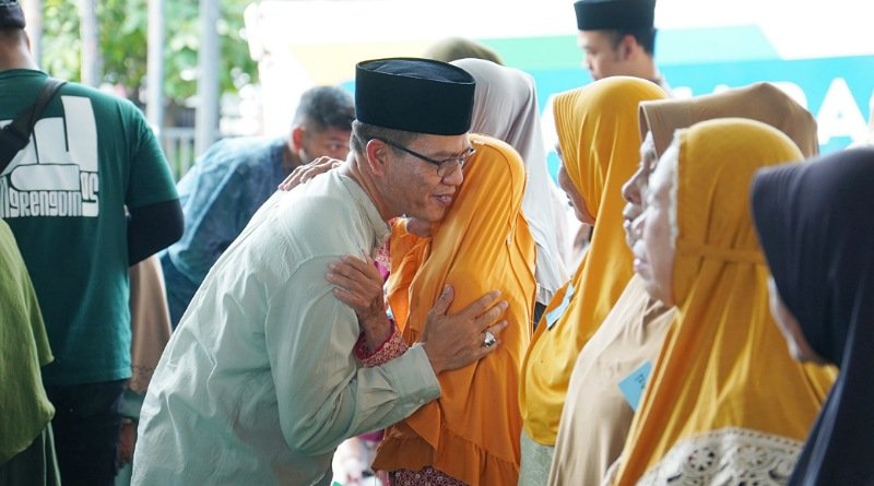 Sejak Muda, Setiap Ramadan Bupati Bandung dan Istri Santuni Anak Yatim