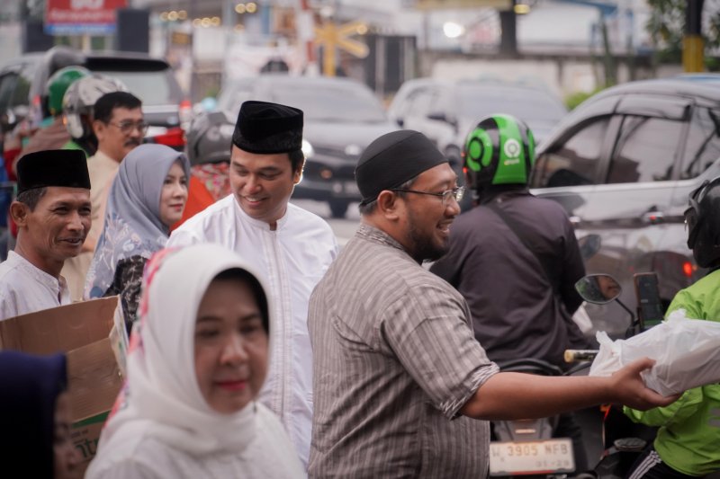 Perumda Delta Tirta Sidoarjo Berbagi Kebahagiaan Di Bulan Ramadhan
