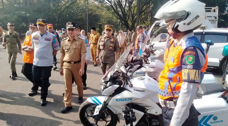 Pemkab Bandung Apel Gelar Pasukan Pengamanan Lalulintas dan Angkutan Lebaran 2024