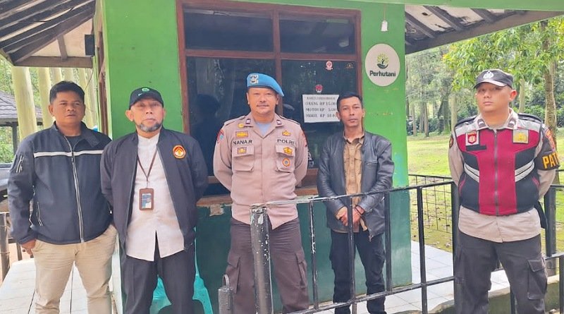 Polsek Kertasari Pantau Obyek Wisata, Pastikan Wisatawan Aman dan Nyaman