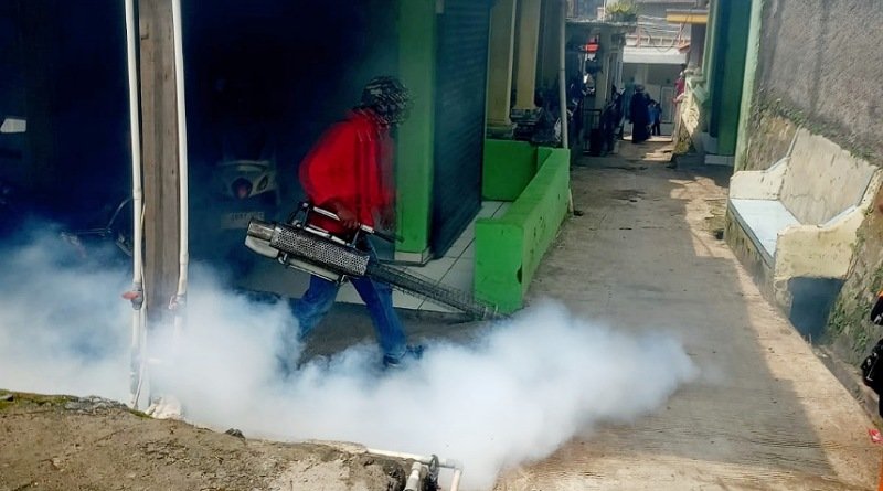 BPBD dan Dinas Kesehatan Laksanakan Penanganan Darurat Fogging DBD