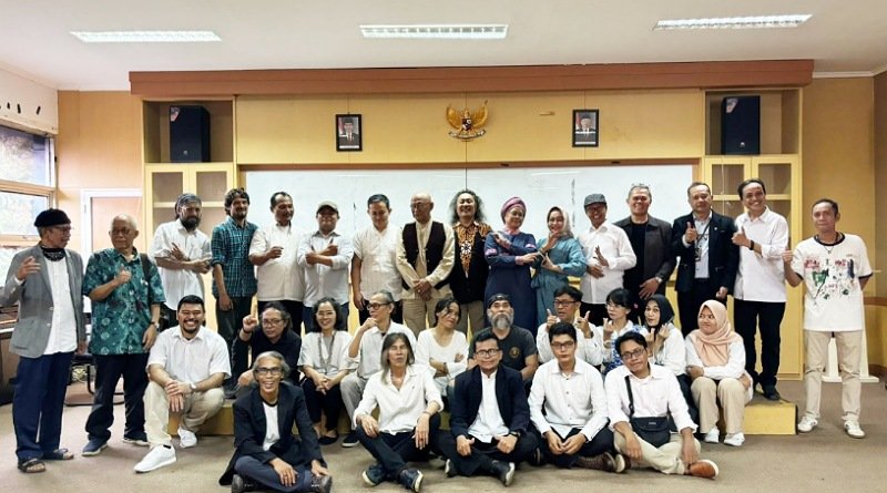 Pengukuhan IA ISBI Masa Bakti 2023/2028 Dihadiri Para Guru Besar ISBI Bandung