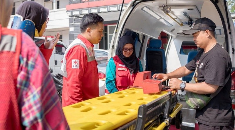Hari Palang Merah Internasional: Anggota KSR PMI Kota Bandung Berbagi Pengalaman dan Semangat