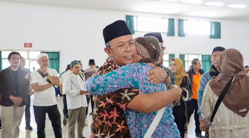 Sebanyak 634 Jemaah Haji dari Cimahi, Mulai Diberangkatkan ke Tanah Suci