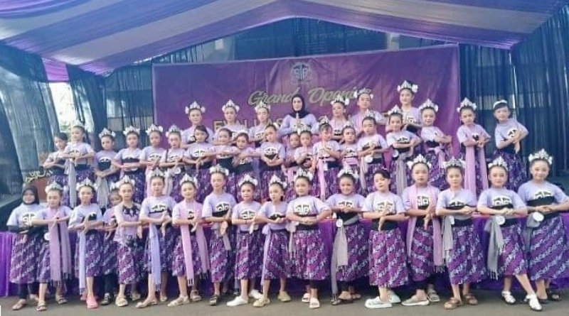 Grand Opening & Evaluasi Pasanggiri Sanggar Tari Bunda (STB) Ciawi Kab. Tasikmalaya