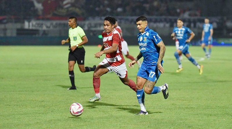 Babak Pertama, Persib Masih Unggul Agregat 3-0
