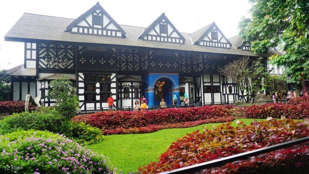 9 Tempat Wisata yang Harus Kamu Kunjungi di Bandung