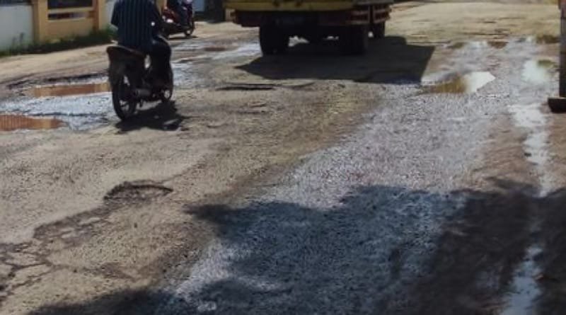 Jalan Menuju Pangalengan Rusak Parah, Mengganggu Perekonomian Warga dan Akses Pariwisata