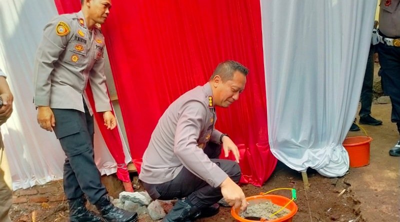 Polresta Bandung Kembali Bangun Rumah Warga di Desa Mekarlaksana Ciparay