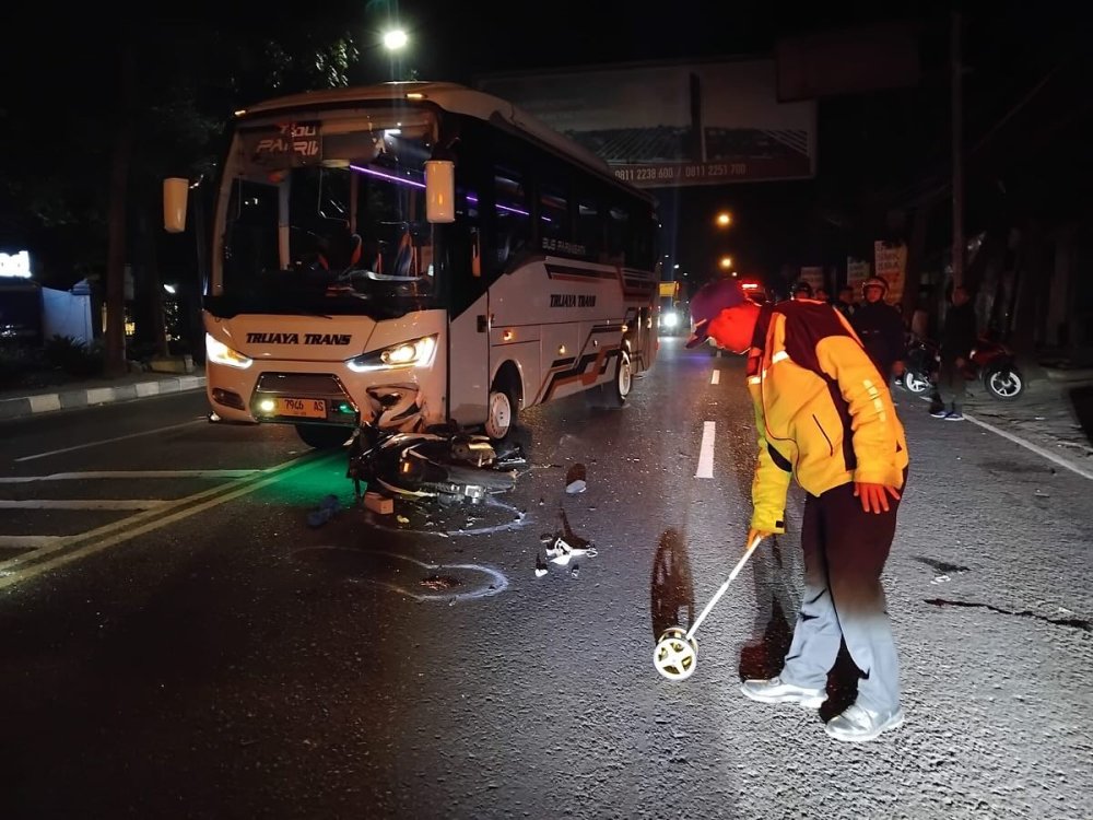 Kronologi Kecelakaan di Cibeunying Kaler, Pengendara Motor Tewas