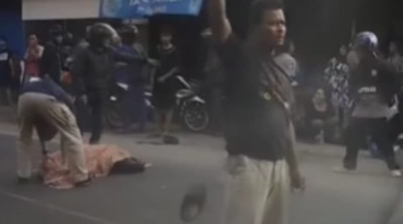 Kecelakaan, Pengendara Motor Tewas Terlindas Truk di Bandung Barat