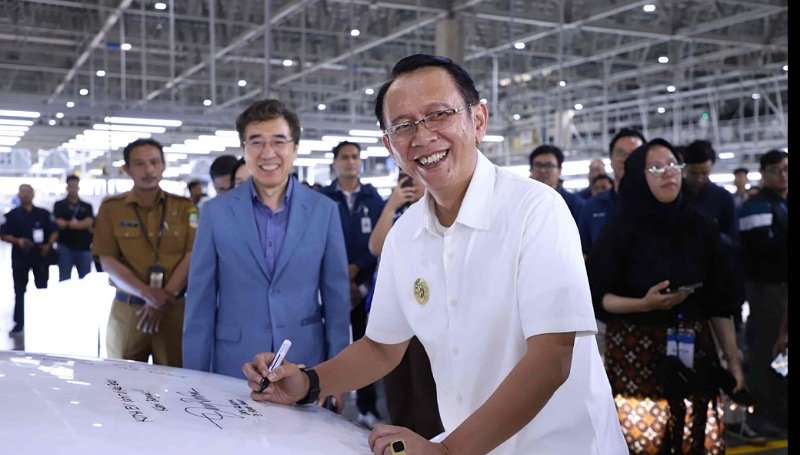 Pj Bupati Bekasi Hadiri Peluncuran Kona Electric oleh PT. HMMI di Kawasan GIIC