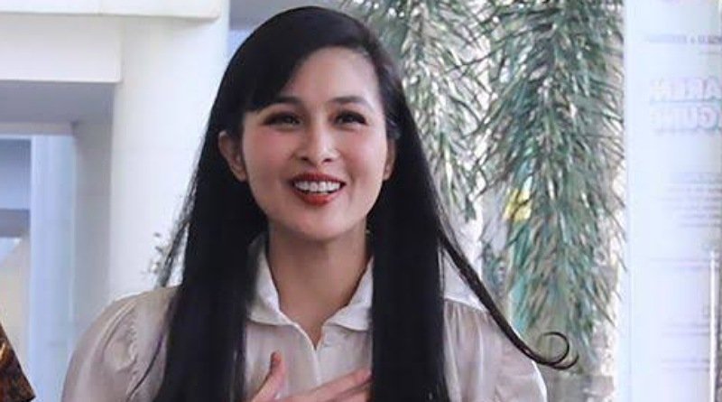 Sandra Dewi Tetap Kooperatif Meski 88 Tas Branded Hasil Kerja Kerasnya Ikut Disita Kejaksaan Agung