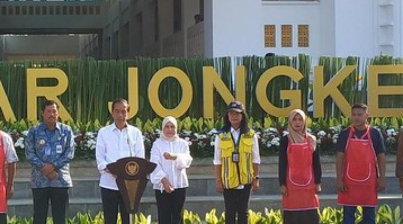 Presiden Joko Widodo Resmikan Rehabilitasi Pasar Jongke di Surakarta Yang Menghabiskan Dana 124 Miliar